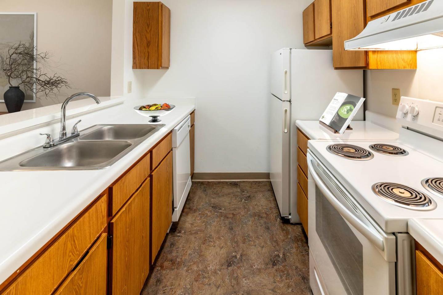 Creekside Square I & II Image 6