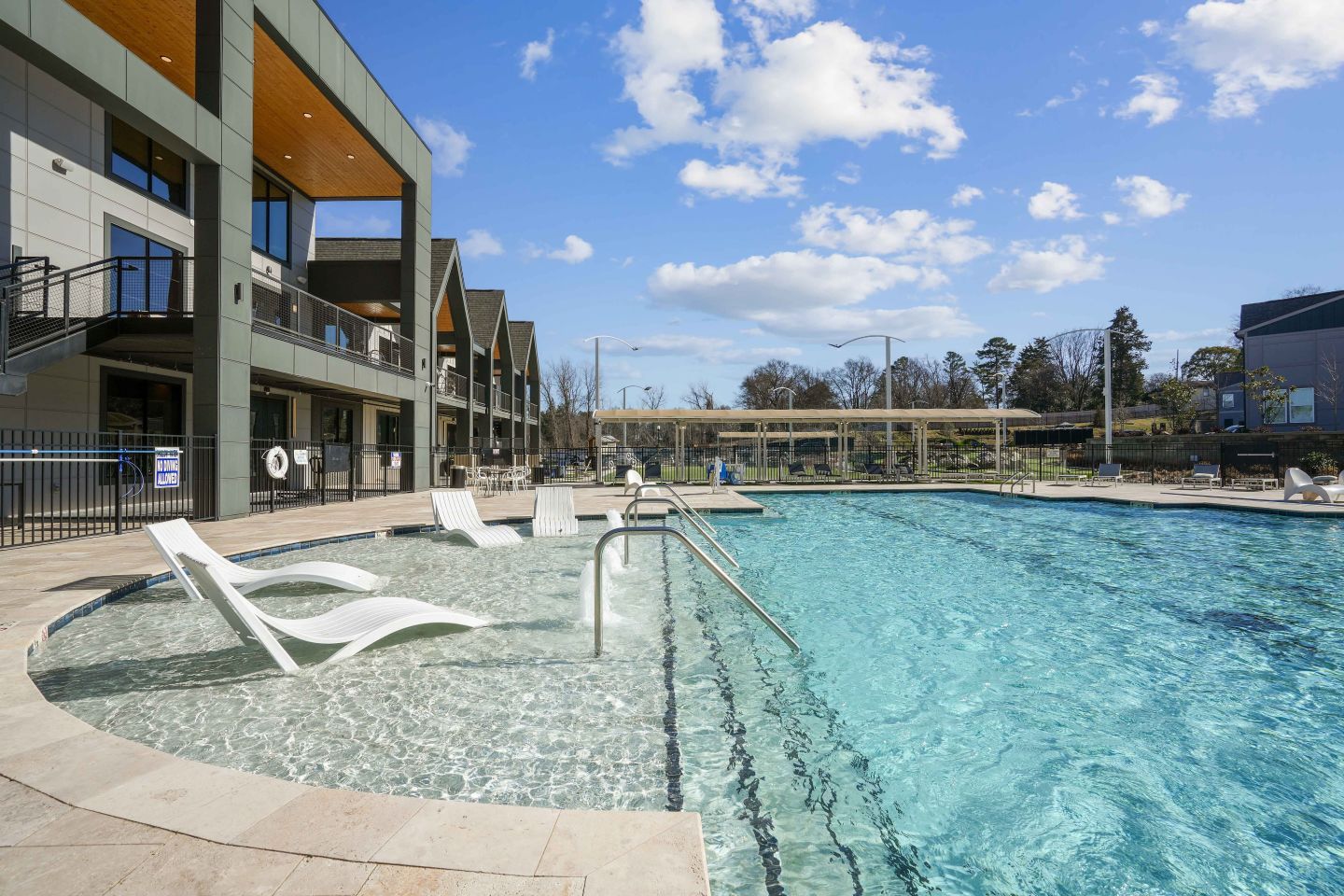 Blu South Townhomes Image 11