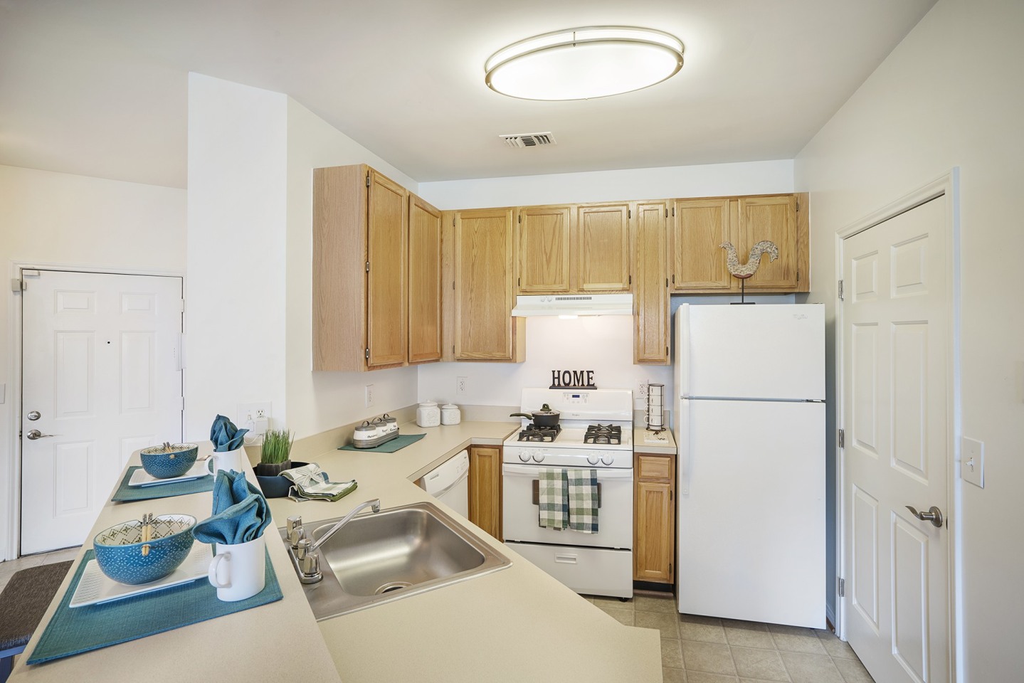 The Apartments at Cambridge Court Image 17