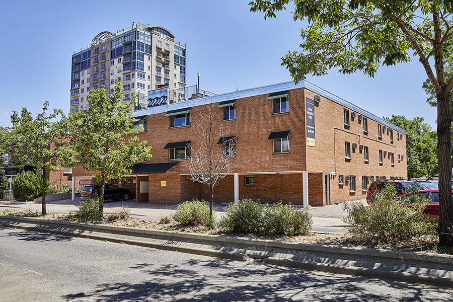 222 Logan Image 15