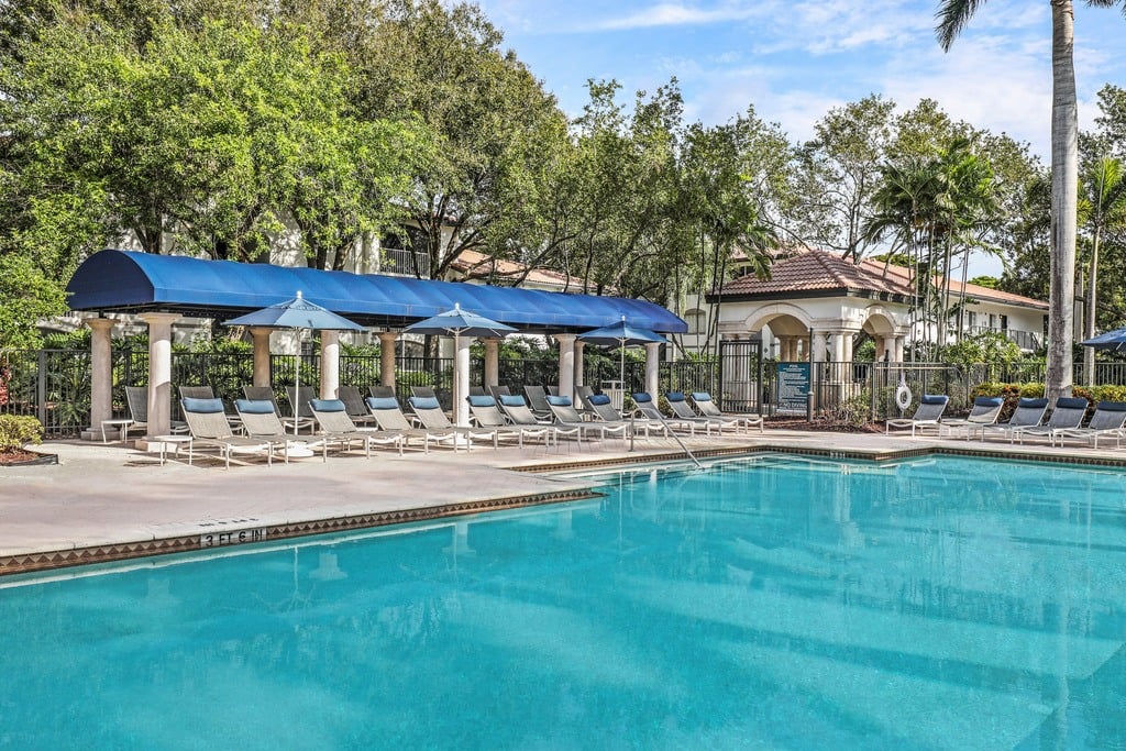The Cove at Boynton Beach Apartments Image 3