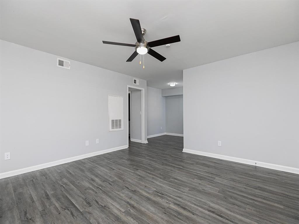 Monarch Villas Image 46
