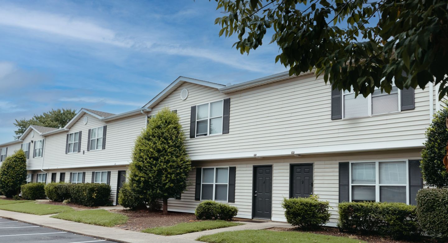August Oaks Image 19