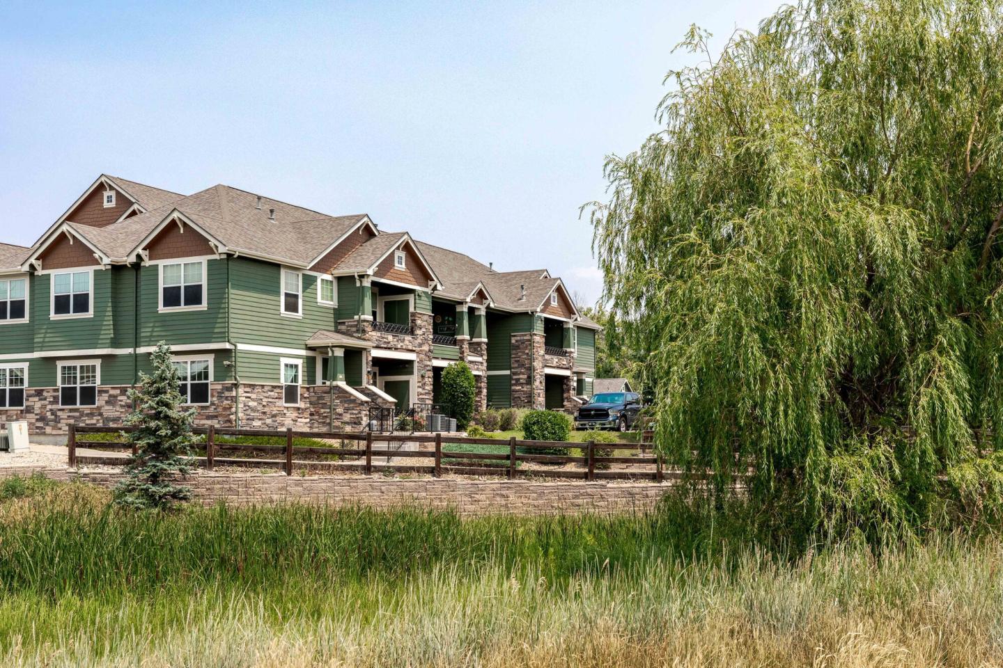 Maple Leaf Townhomes Image 15