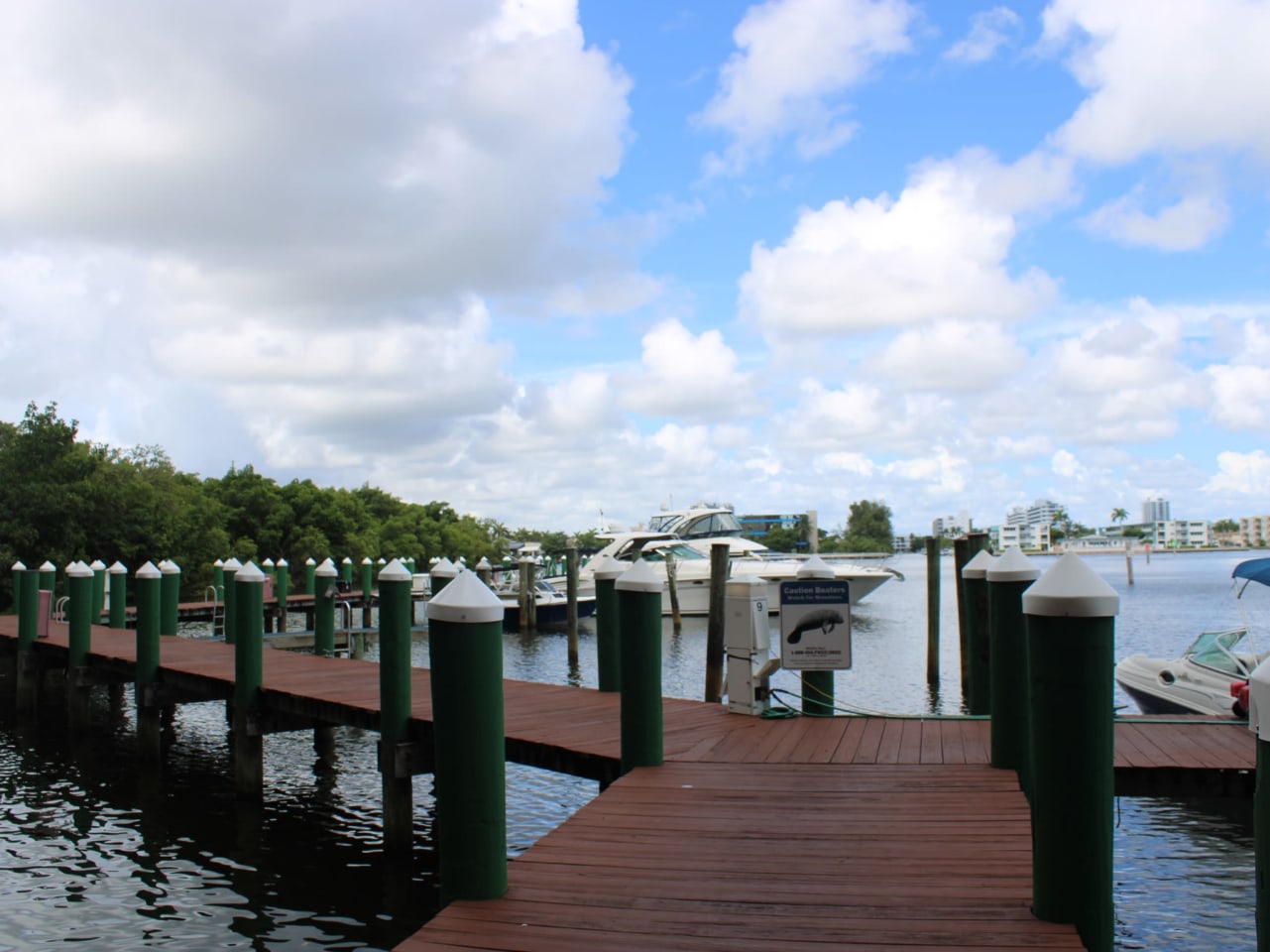 Intracoastal Yacht Club Image 29