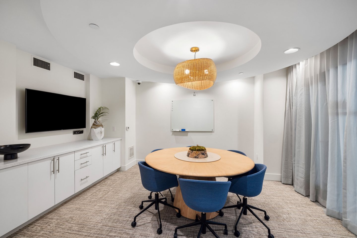 Elan Huntington Beach - Affordable Housing Image 7
