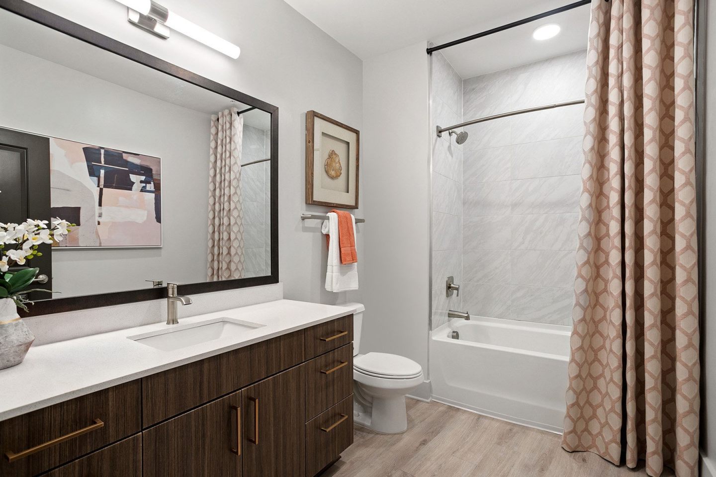 Auden Atlanta Apartments & Townhomes Image 4
