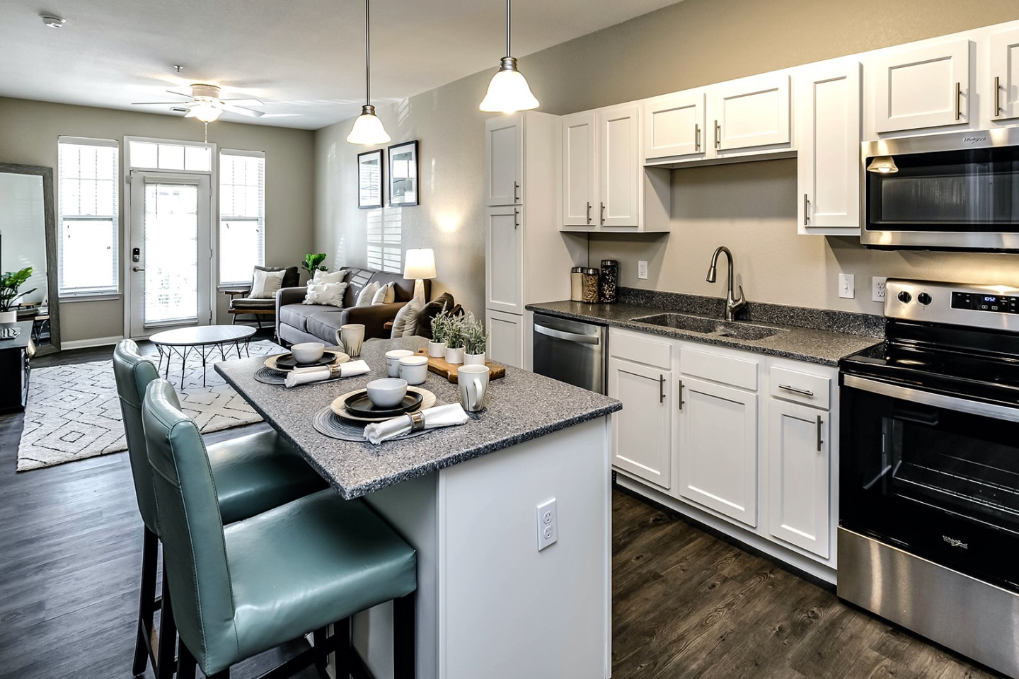 Springs at Legacy Commons Apartments Image 2