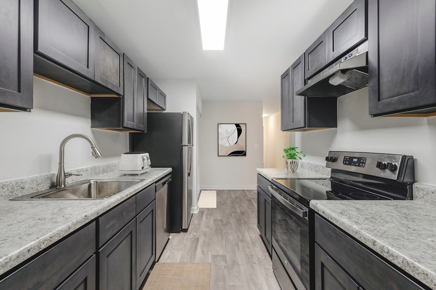 Riverchase Landing Image 27