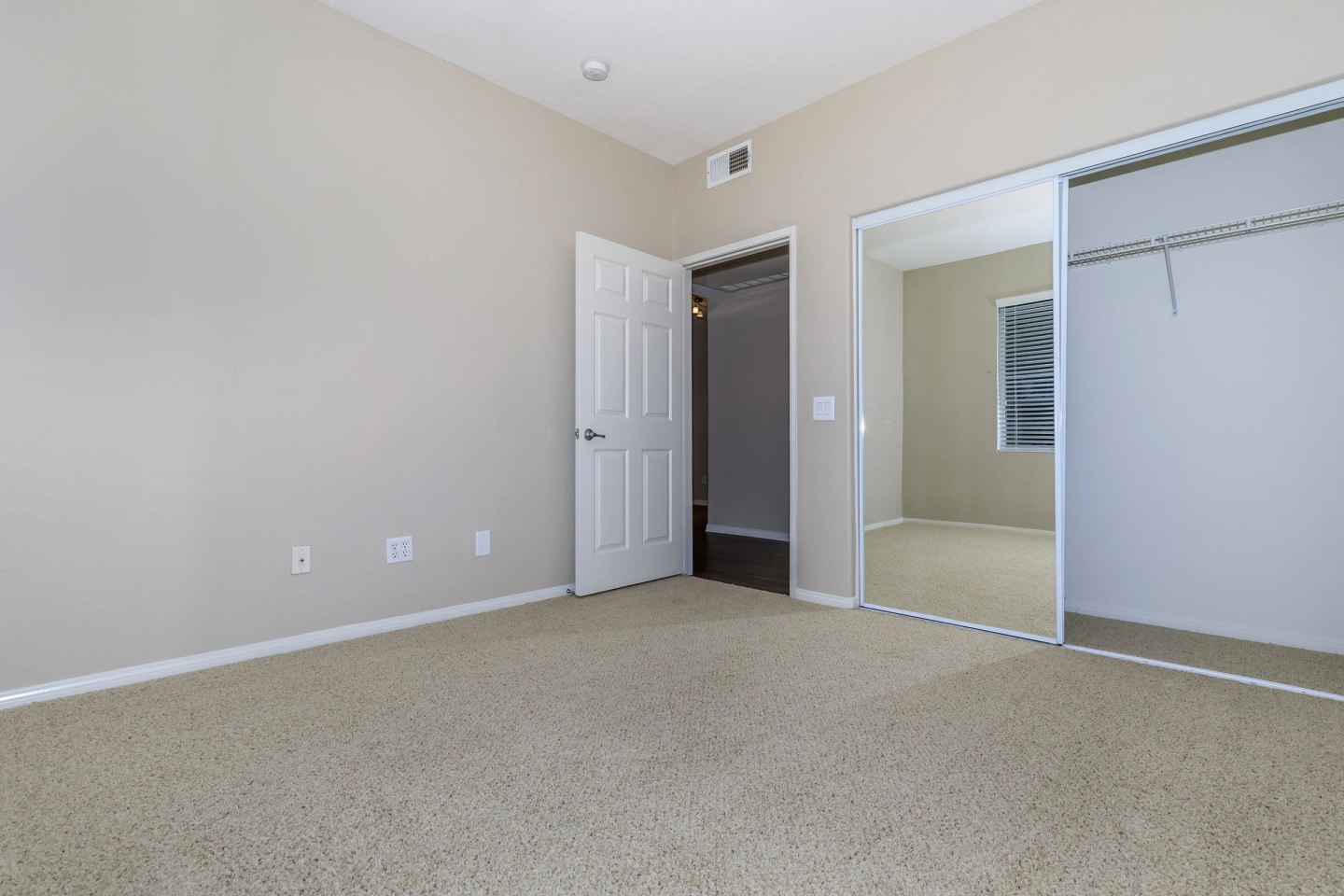 Laurel Glen Apartment Homes Image 17