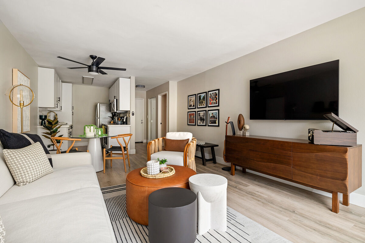 Lyric Apartments Image 15