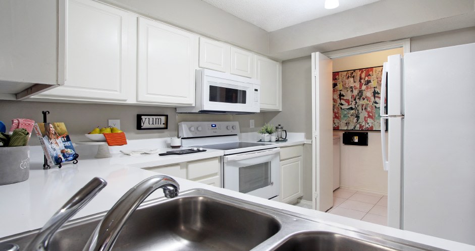 Preston Village Apartments Image 18