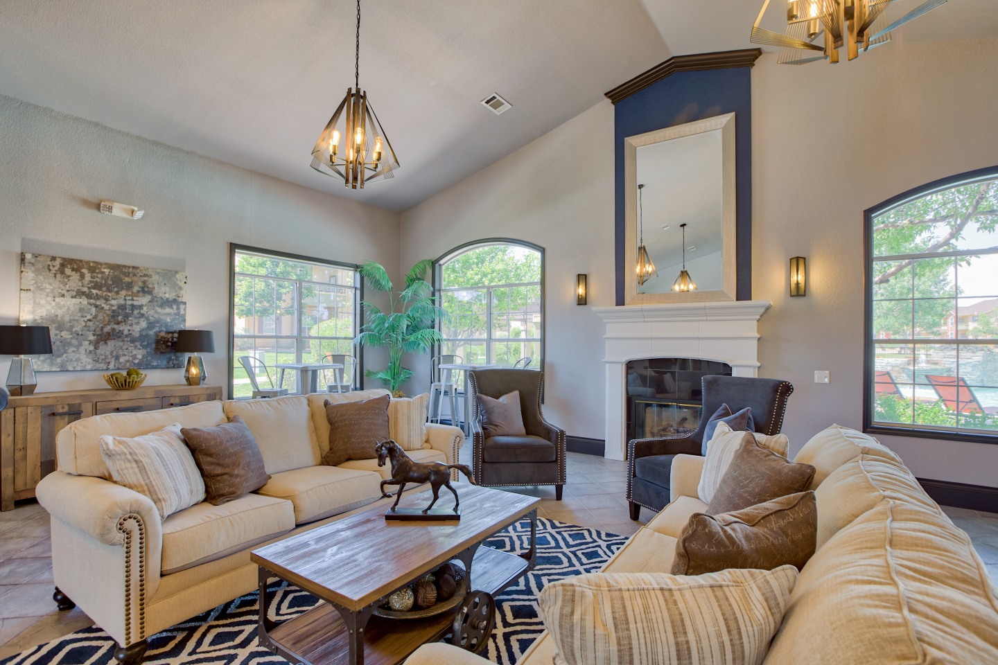 Villas at Park West I Image 19
