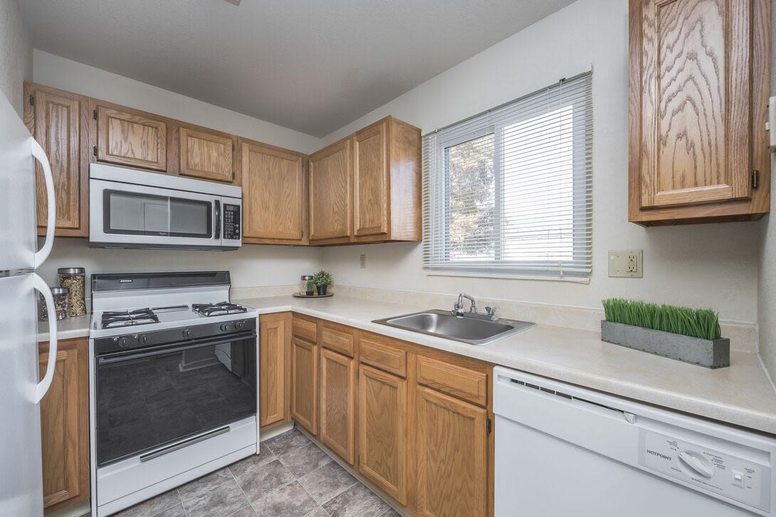 Parkview Townhomes Image 6