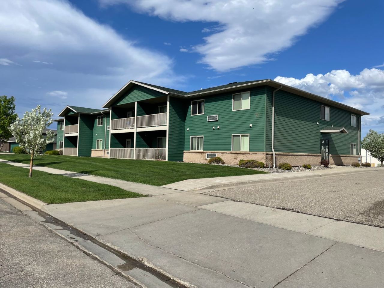 Northdale 400 Apartments Image 4