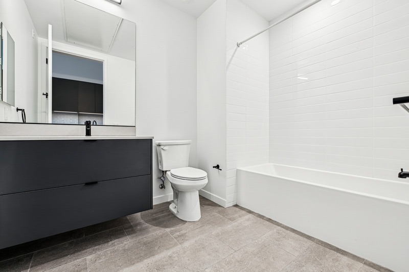 701 Hudson Image 12