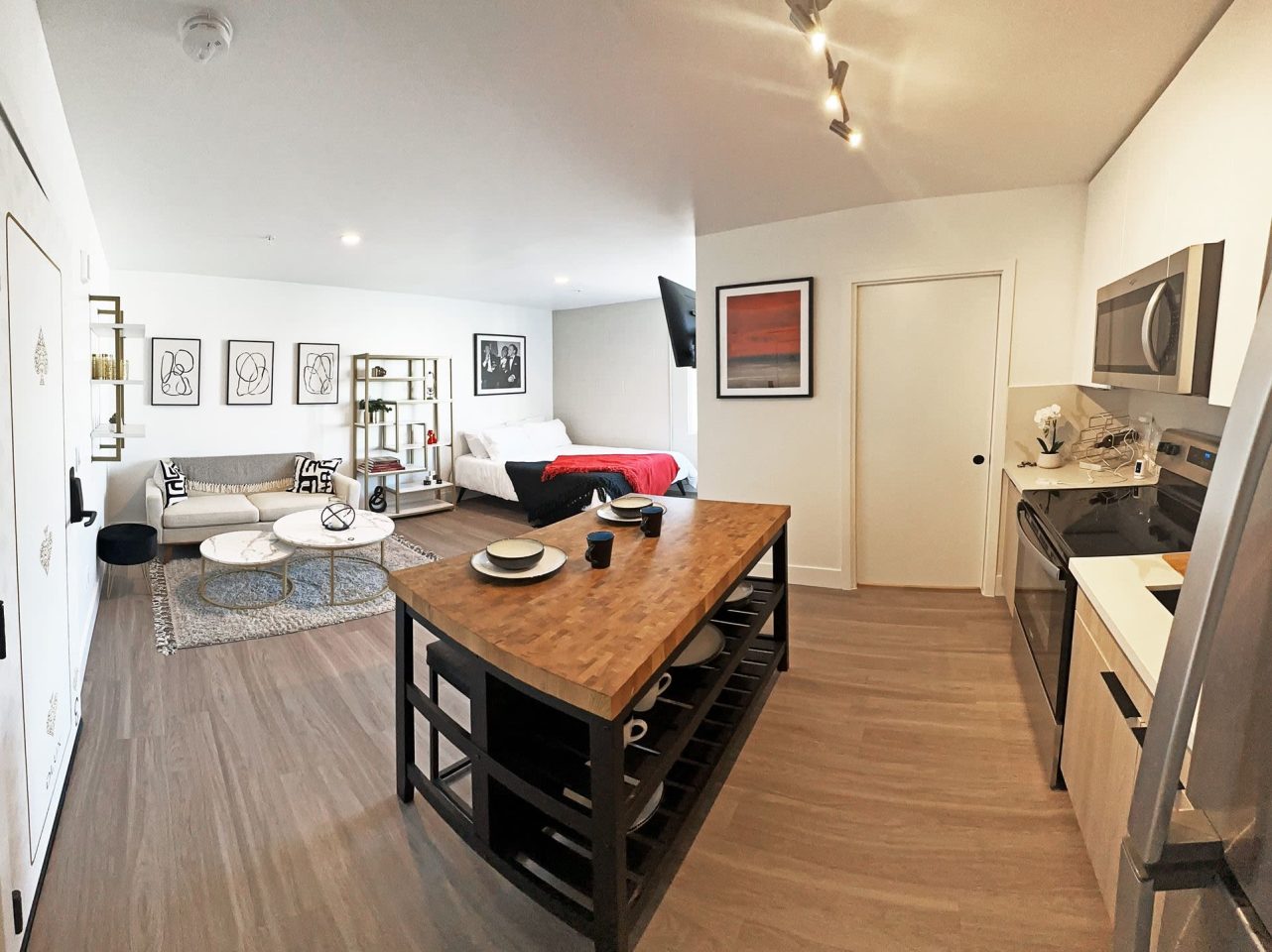 DLUX Lofts Image 14