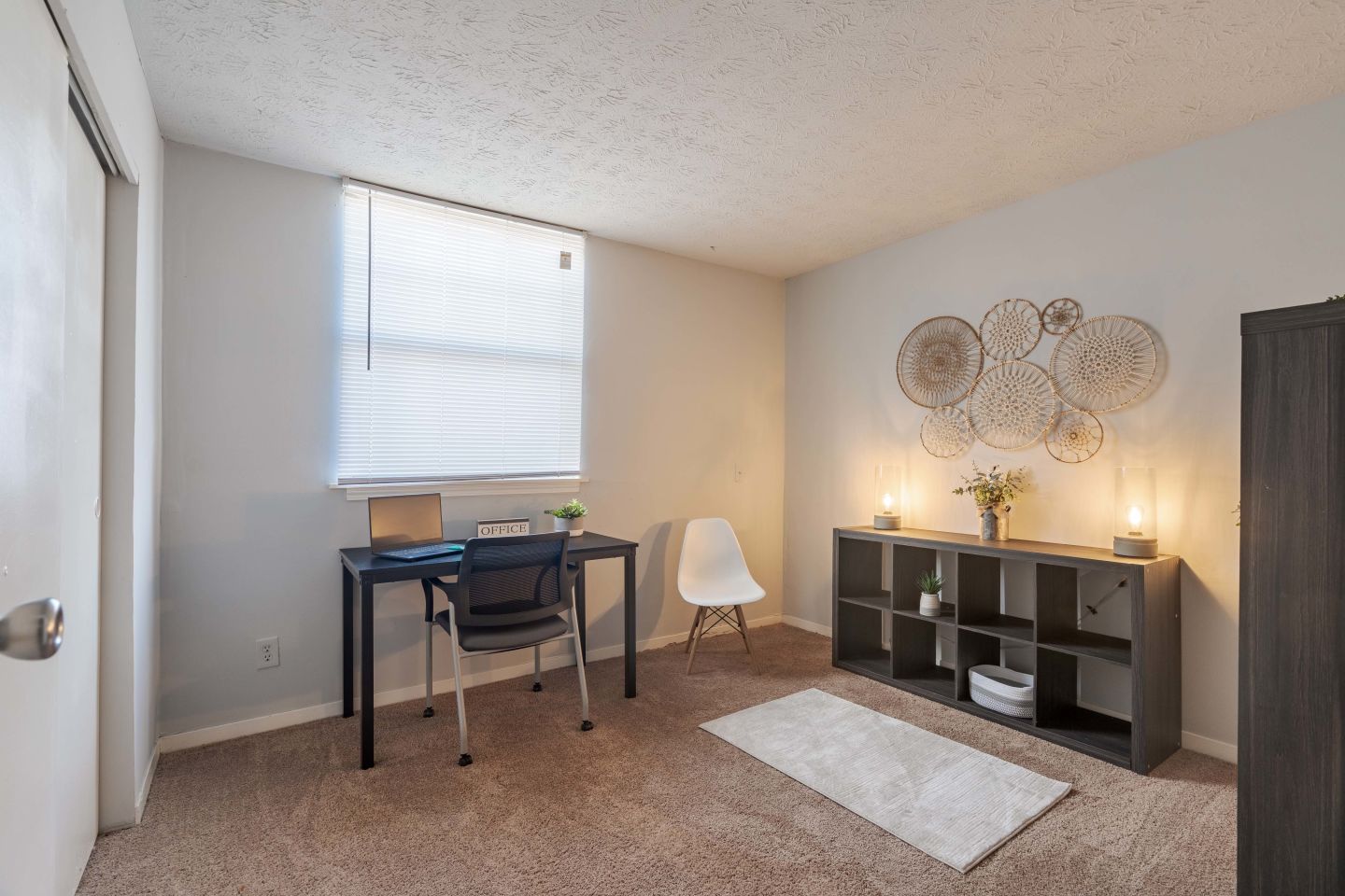 High Park Apartments Image 4