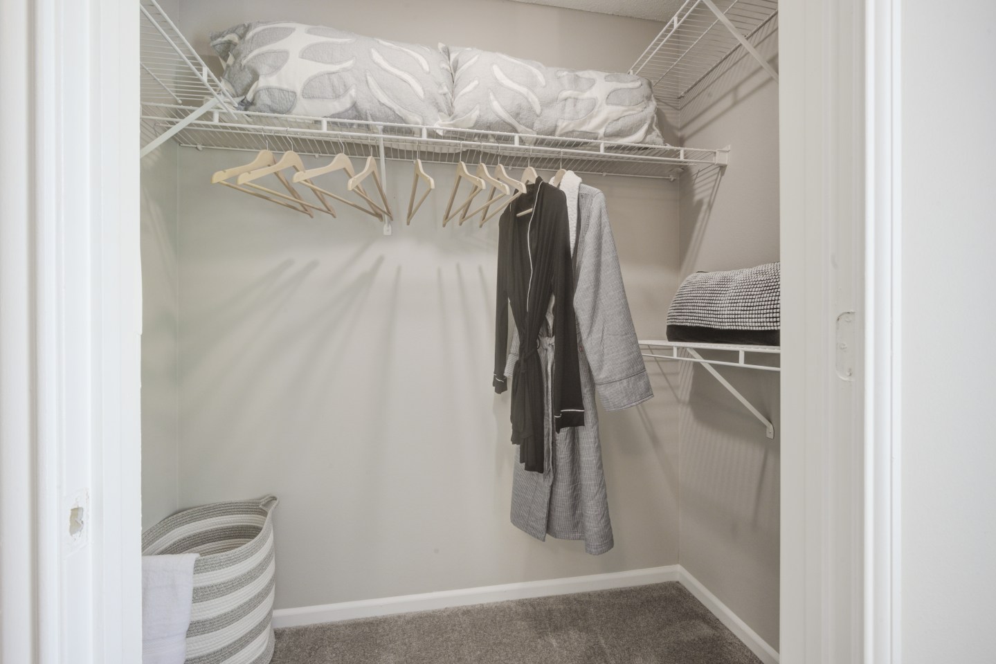 Vista Commons Apartment Homes Image 31
