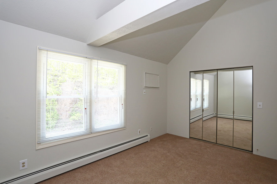 Summitwood Village Image 22