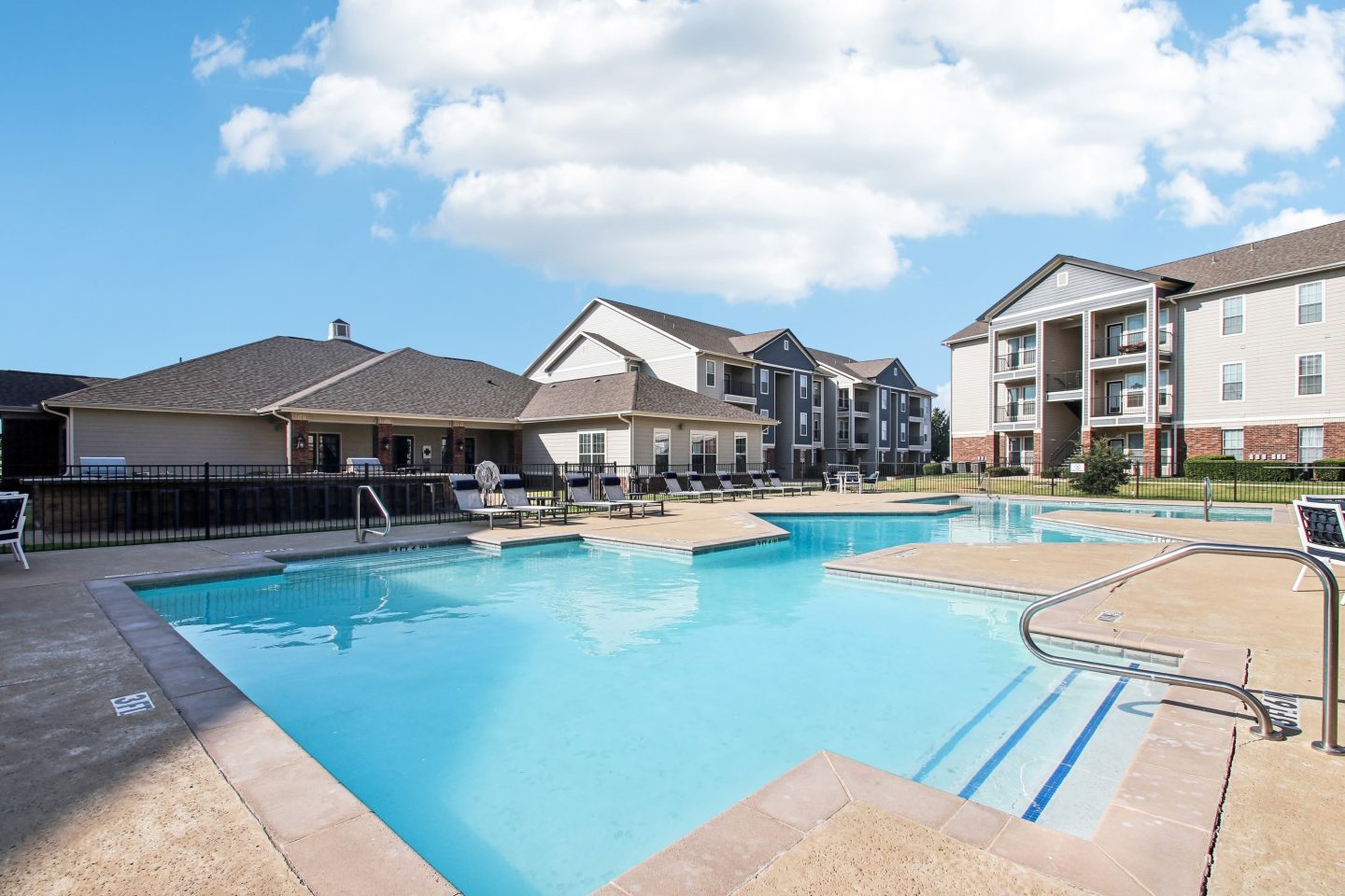 The Flats at MacArthur Image 33