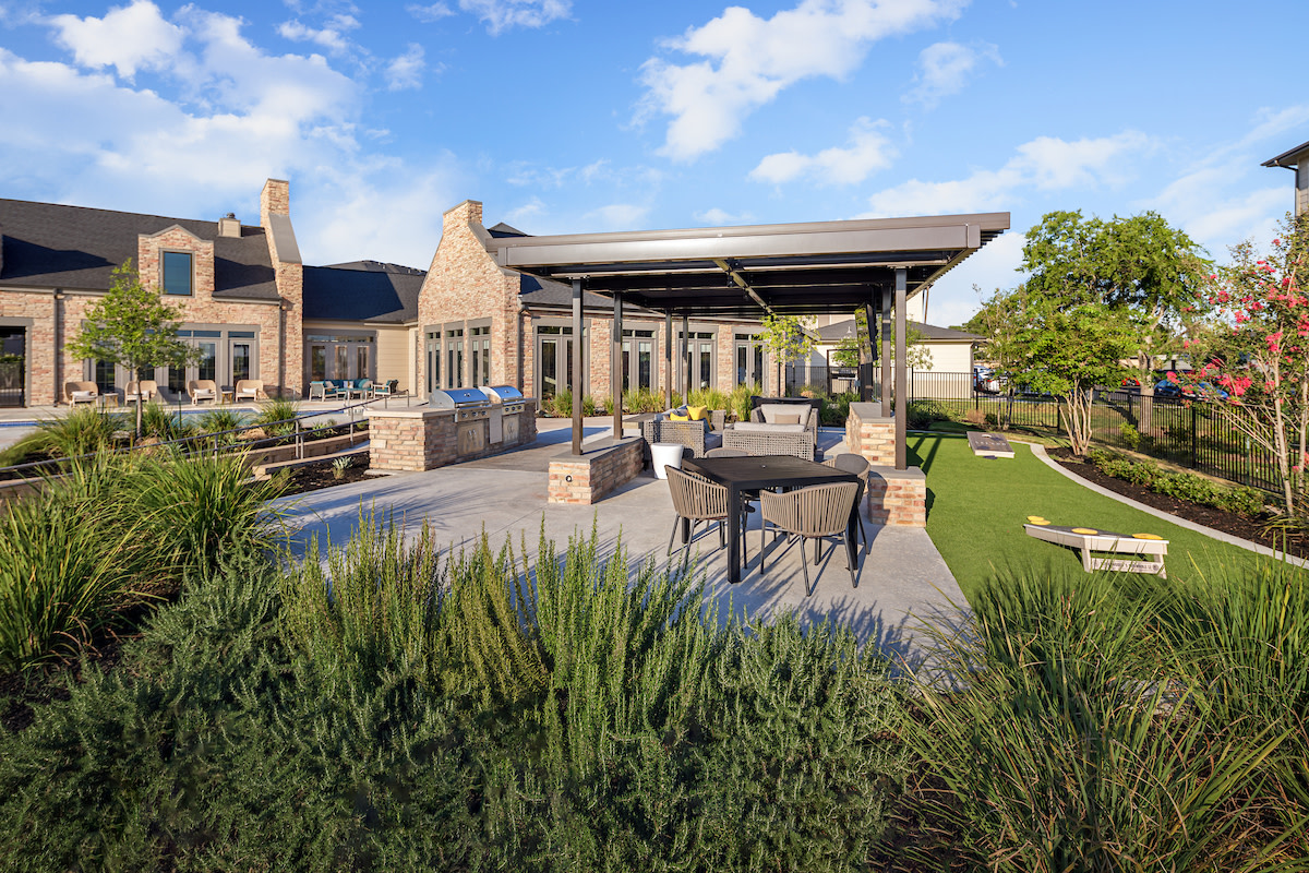 Salado at Red Berry Image 24