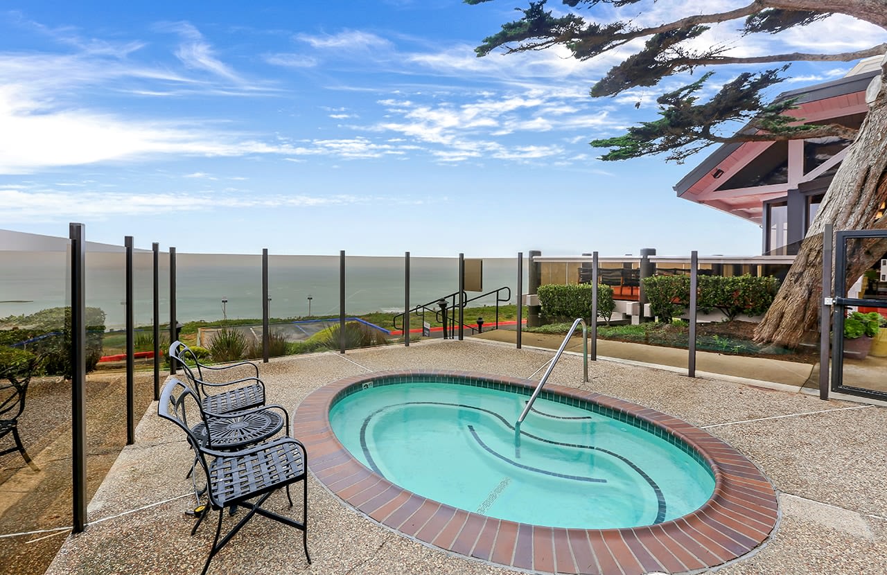 Oceanaire Apartment Homes Image 18