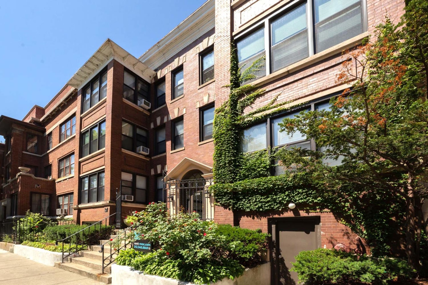 5336-5338 S. Hyde Park Boulevard Image 3