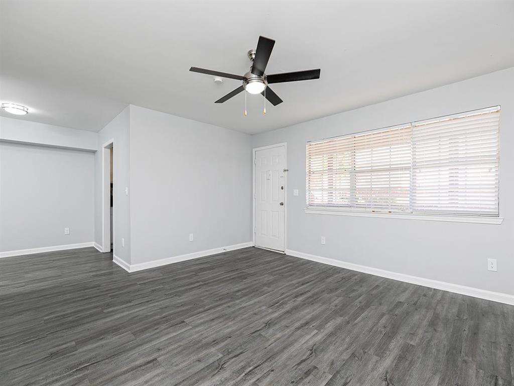 Monarch Villas Image 44