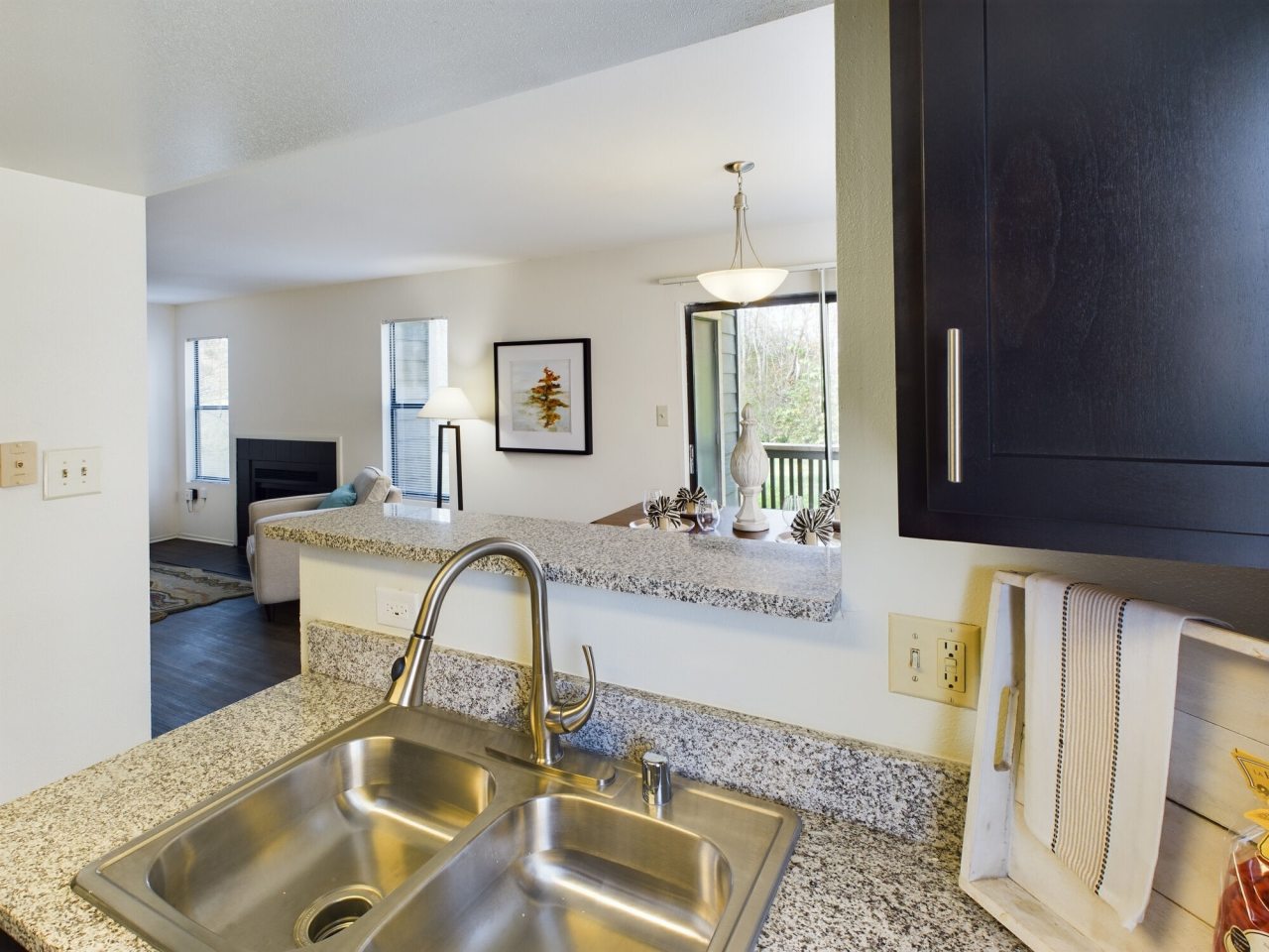 Stoney Brooke Apartments Image 4
