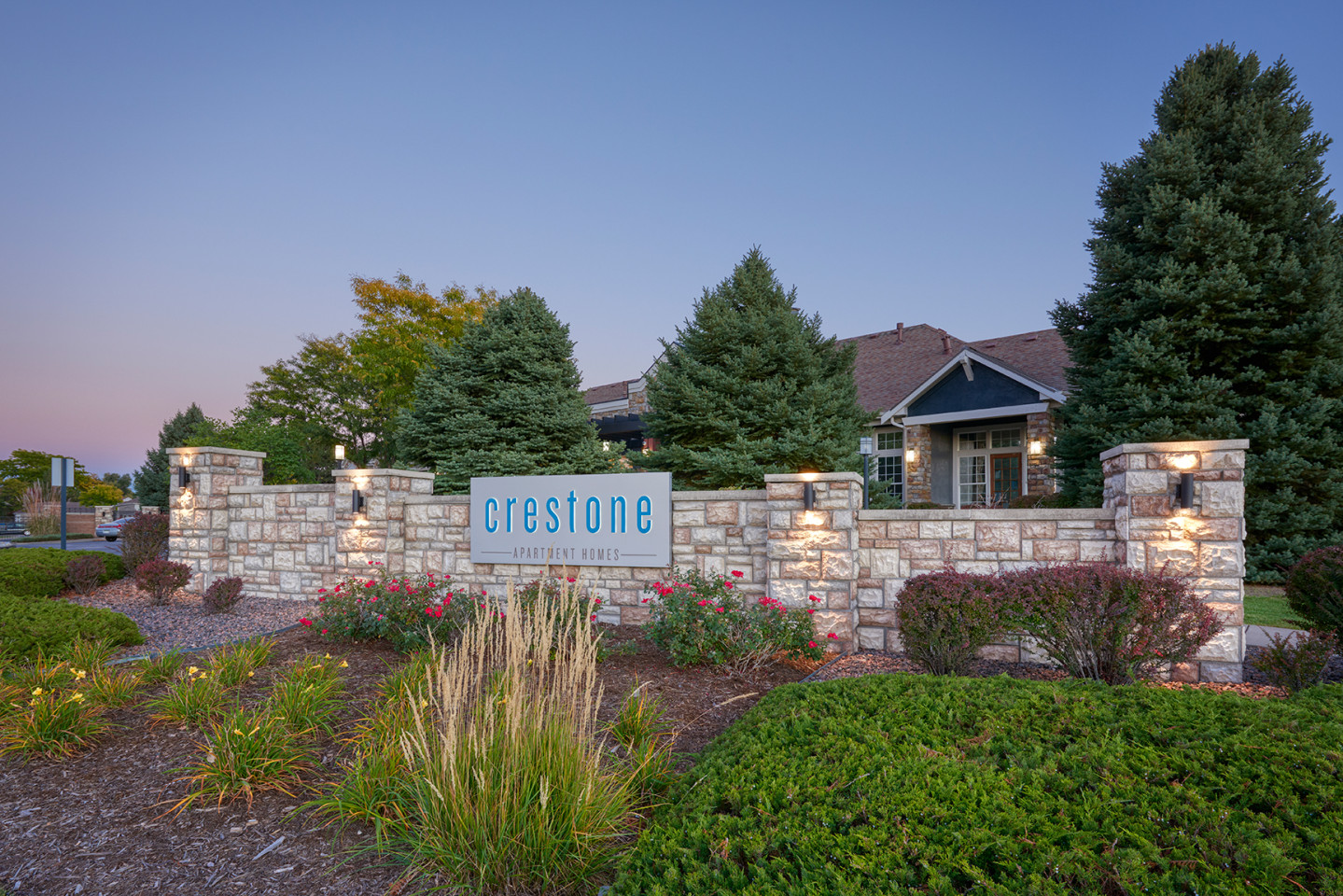 Crestone Image 1