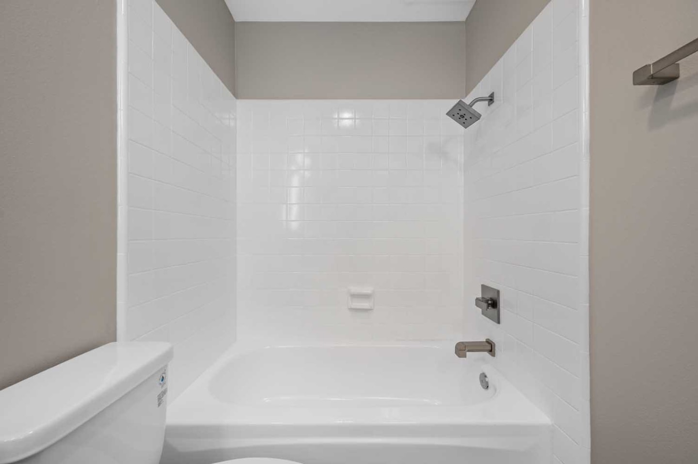 Los Robles Apartments Image 29