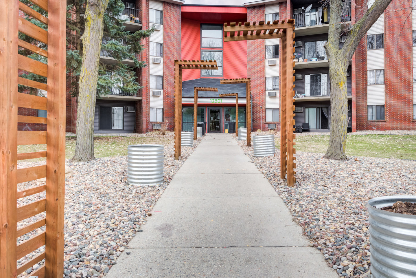Twelve 501 Apartment Homes Image 13