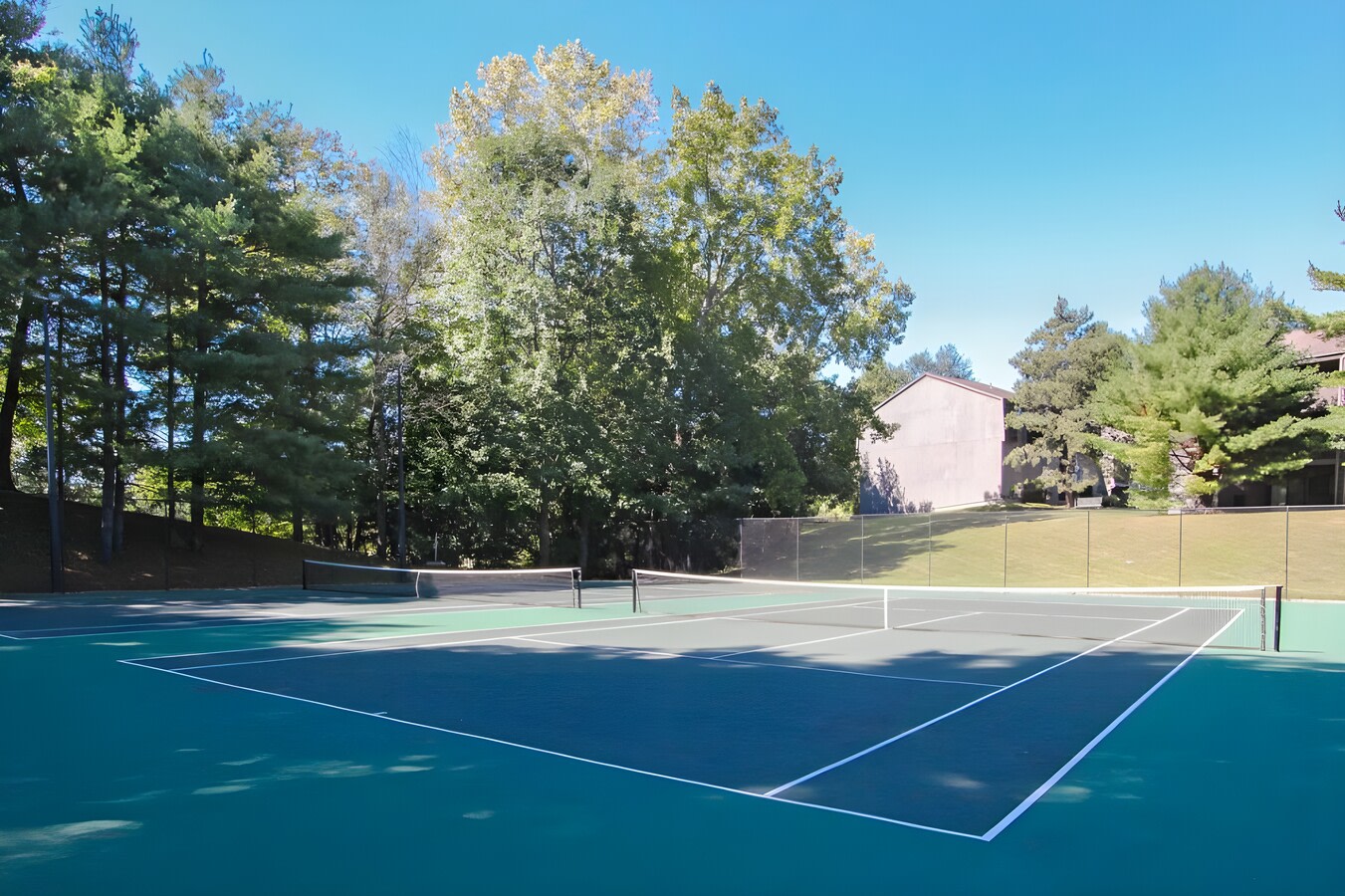 Regency Park Apartments Image 18