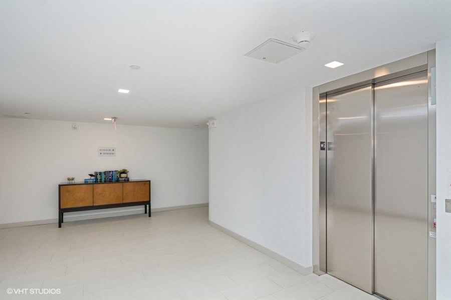 Carver Slowe Apartments Image 57