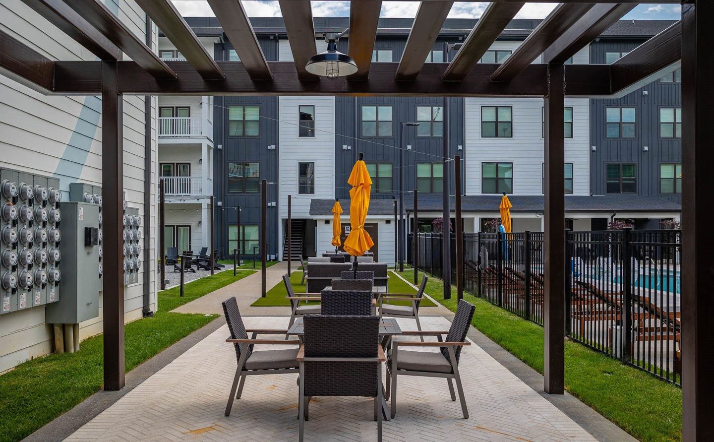 The Flats at Laurel & Pine Image 27