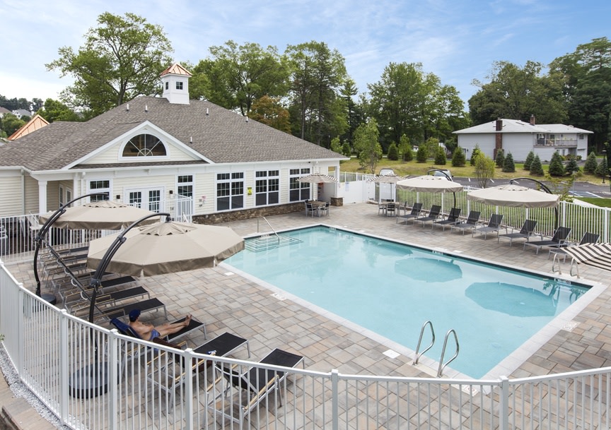 Hillside Club Image 17
