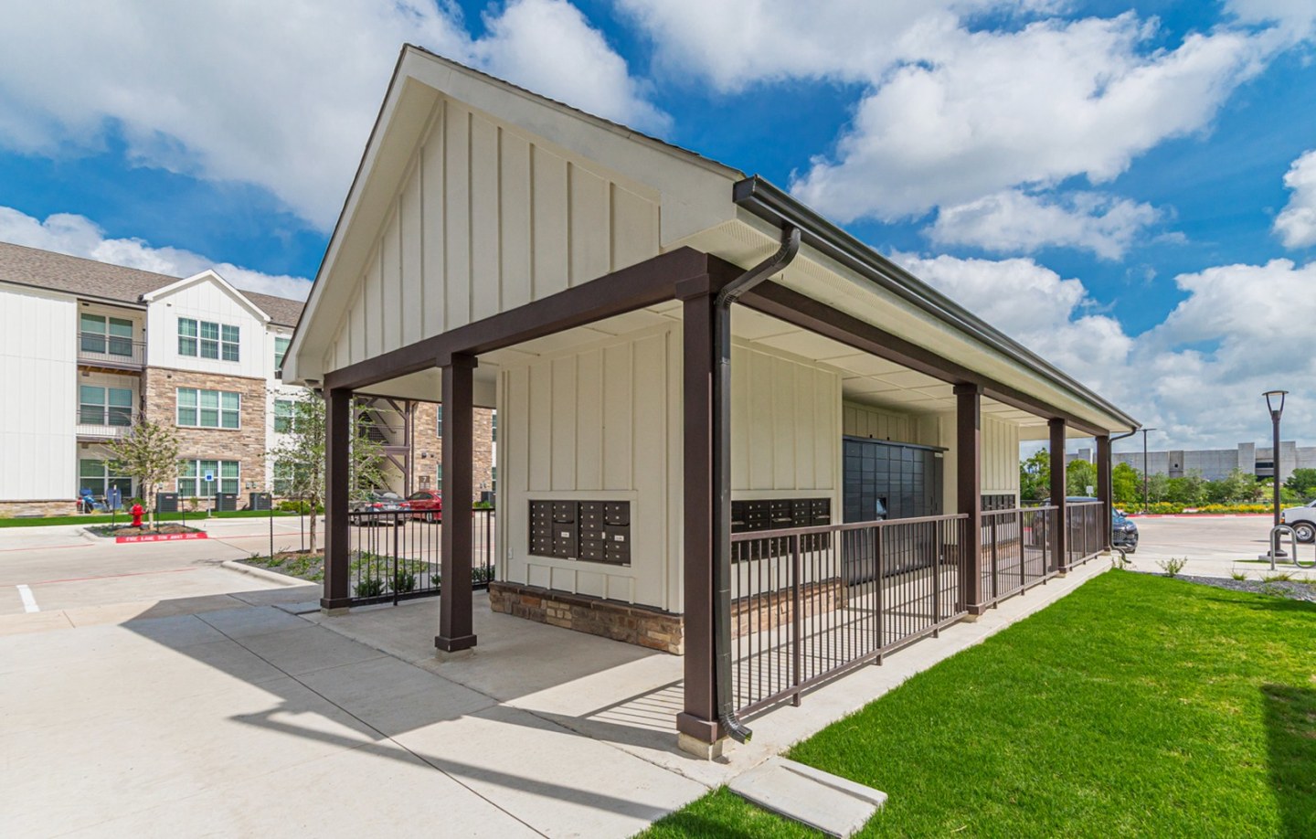 Affordable Housing - Crossroad Commons Image 1
