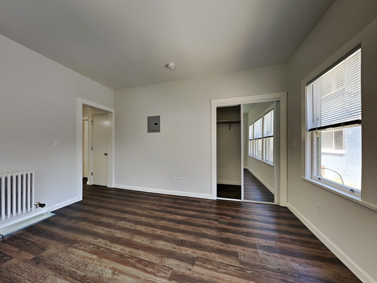 414 E. 15th Street Image 3