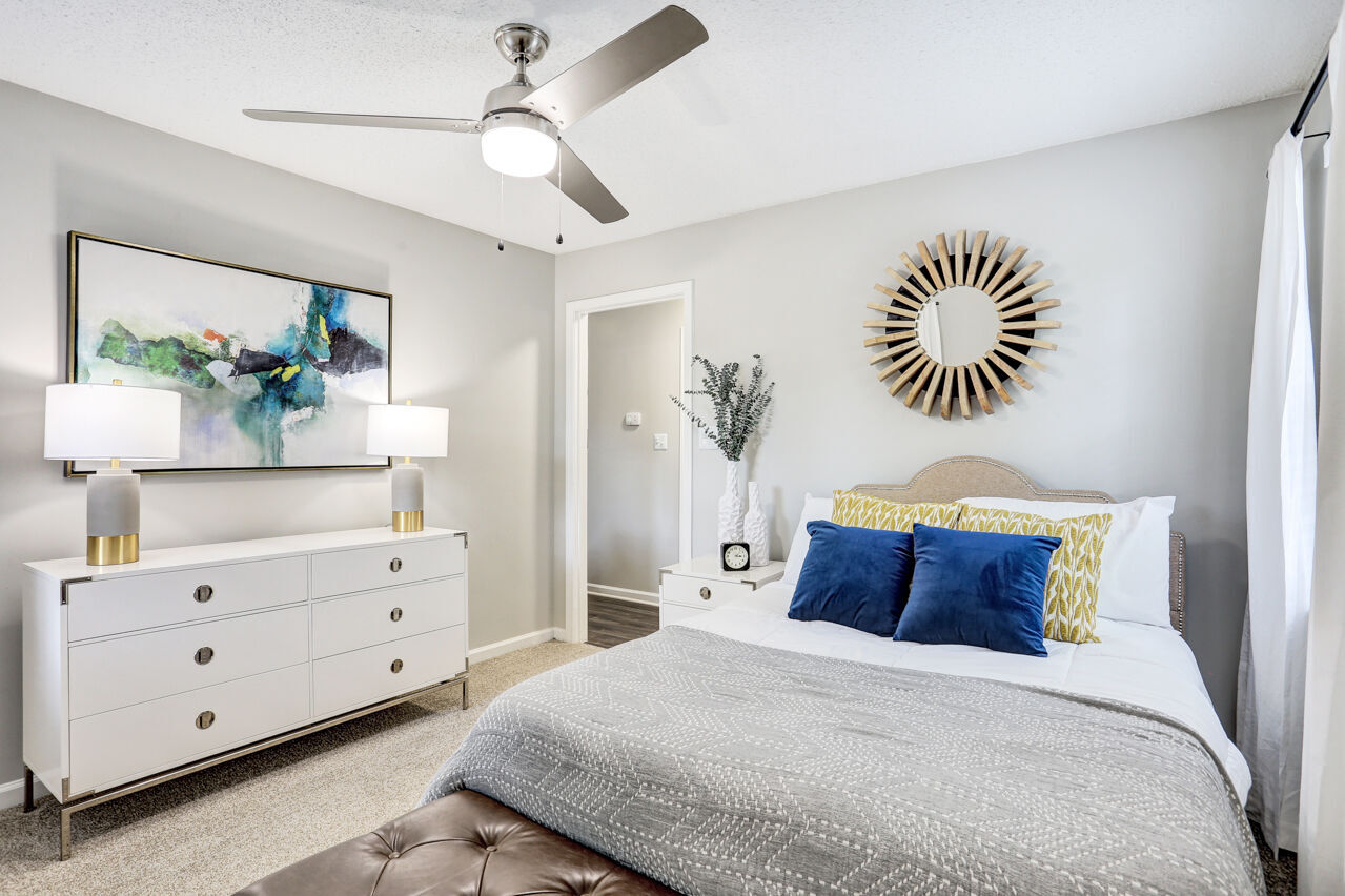 The Laurel Apartments Image 30