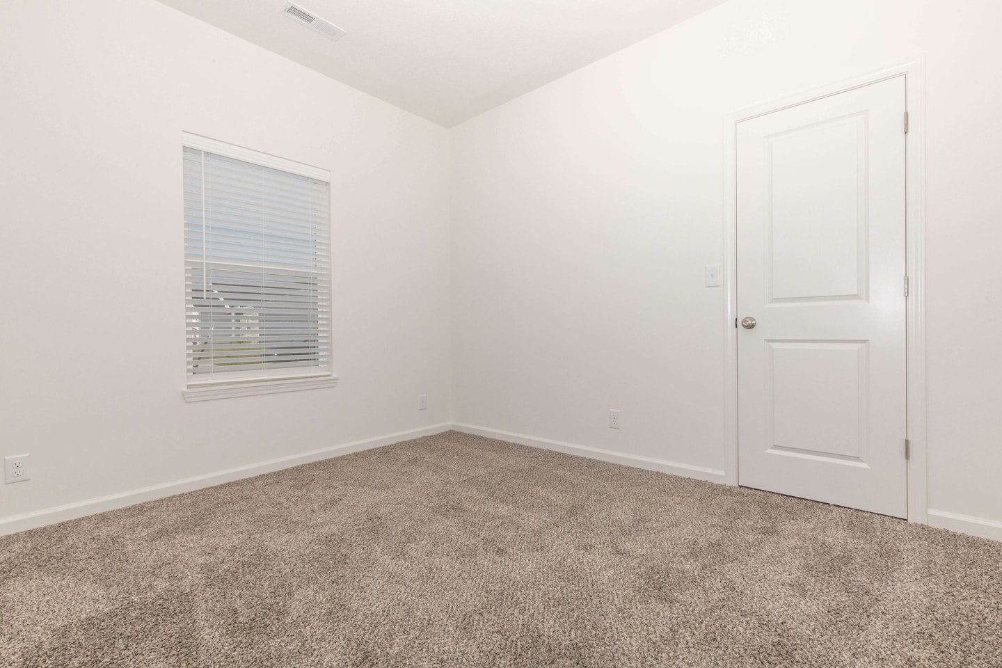 Avalon Bluffs Image 47