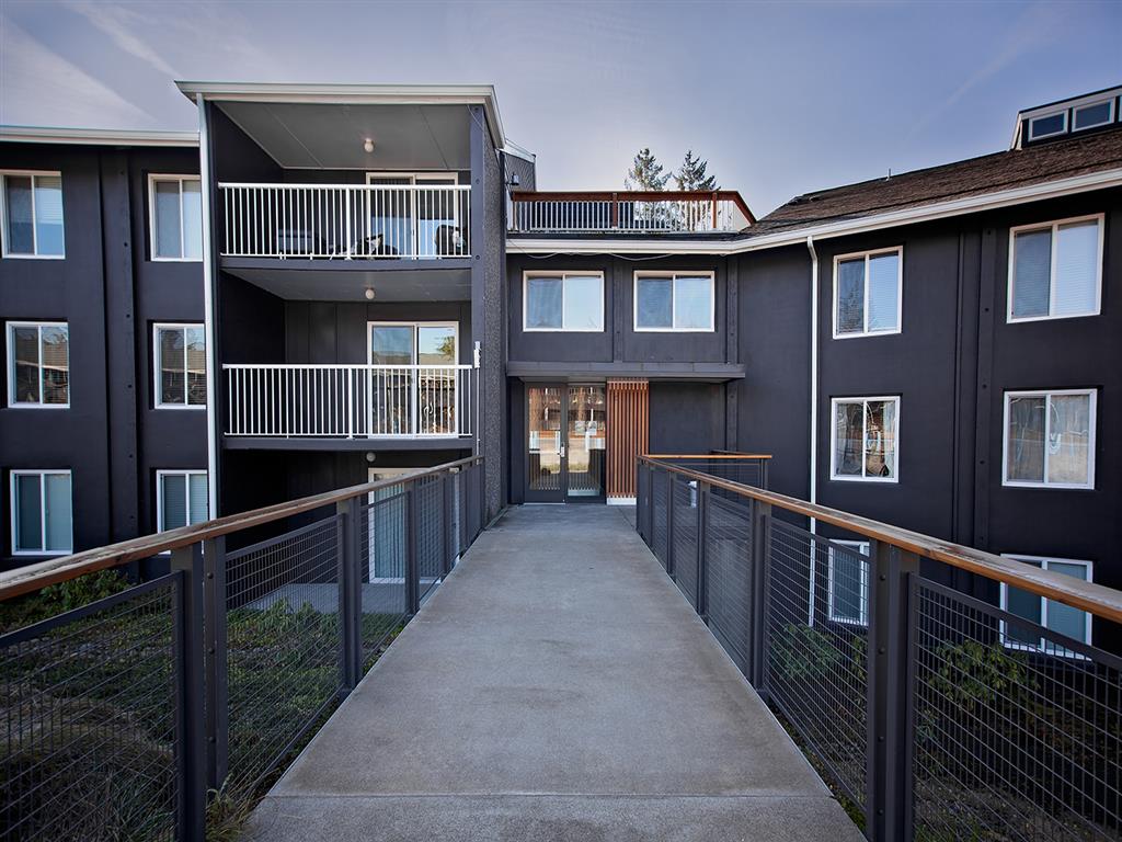 Cedar Hills Image 11
