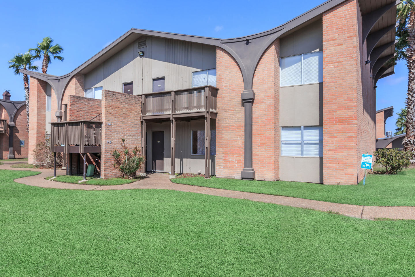 Fairway Apartments Image 6