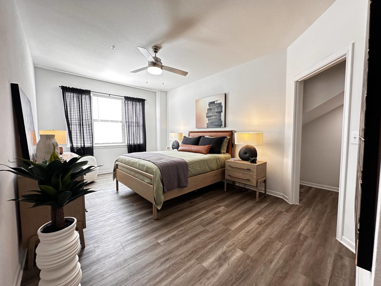 Grand Villas at Katy Image 4