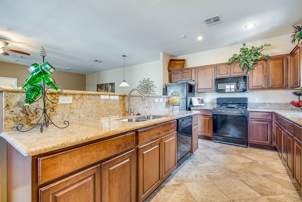 Palmilla Townhomes Image 10