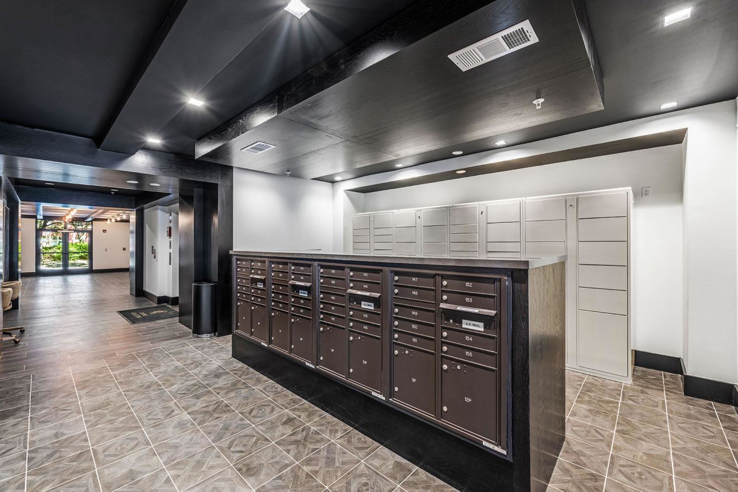 Capital Collective Luxury Apartments Image 22