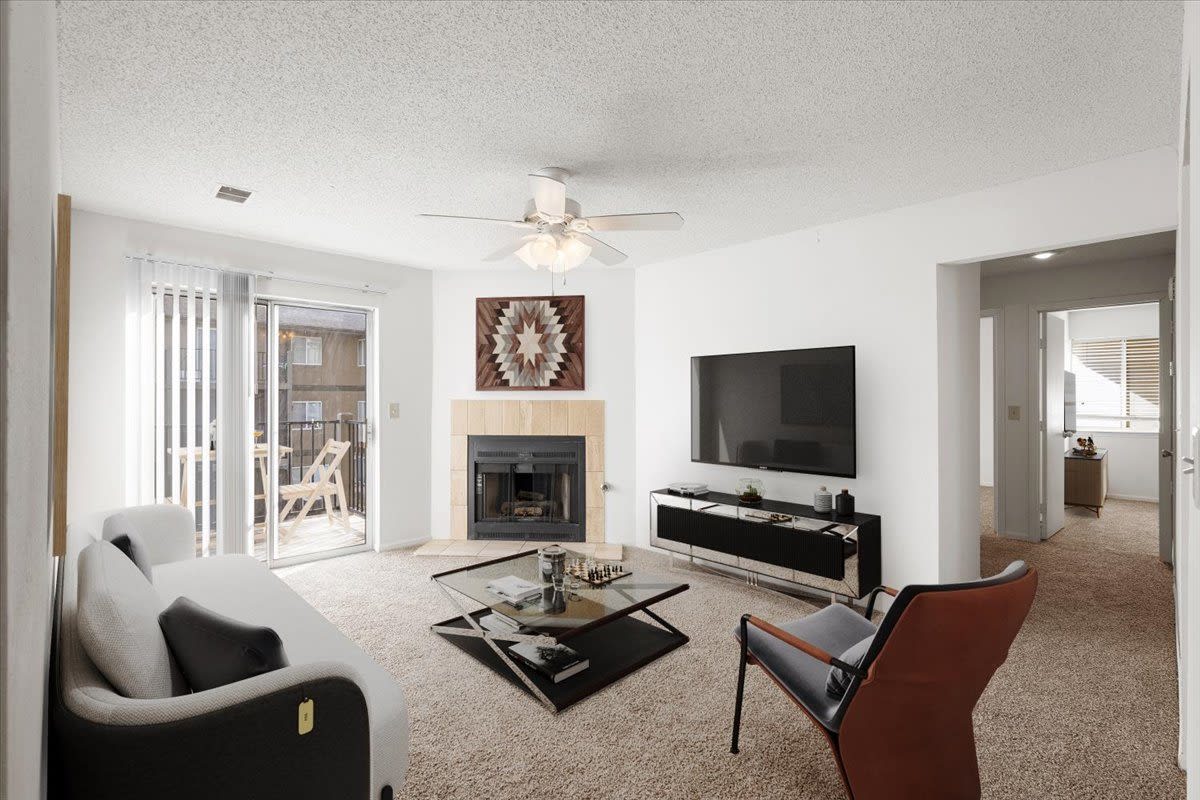 Deerfield Apartments Image 2