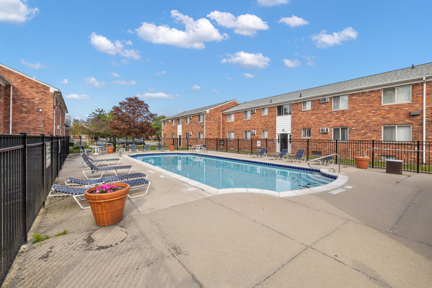 Cherry Hill Village Image 25