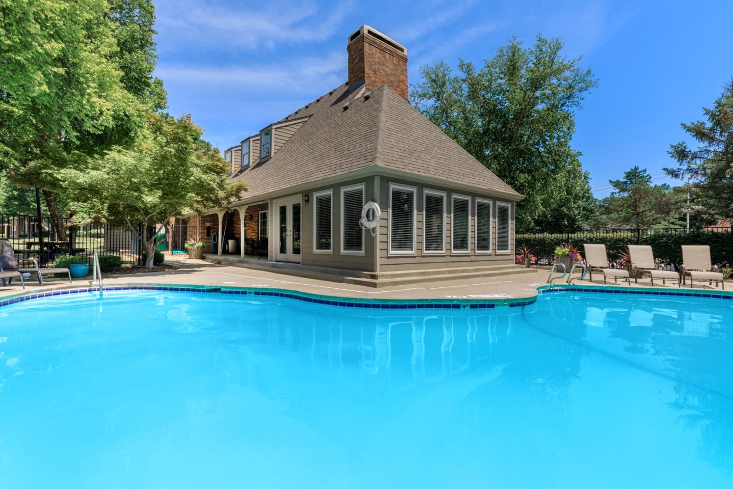 Pebblebrook Image 20