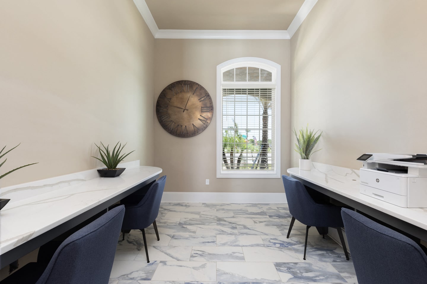 Cocoa Grand Apartments Image 17
